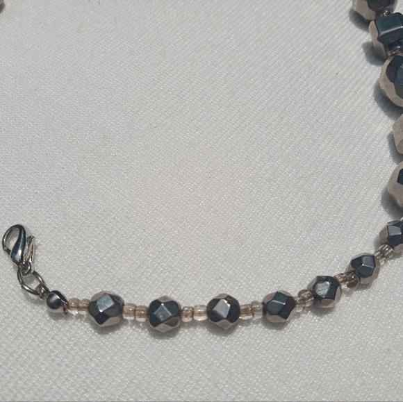 Vtg Metallic Bead Necklace 16" - Picture 4 of 10